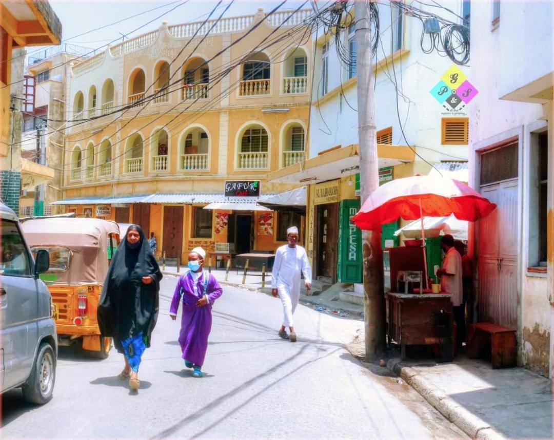 Mombasa Comfort House, Old Town Exteriör bild