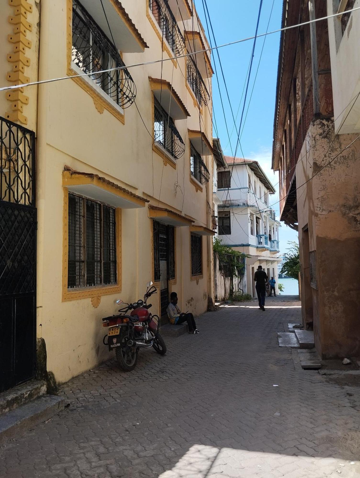 Mombasa Comfort House, Old Town Exteriör bild